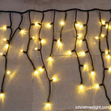 Warm white outdoor icicle christmas lights