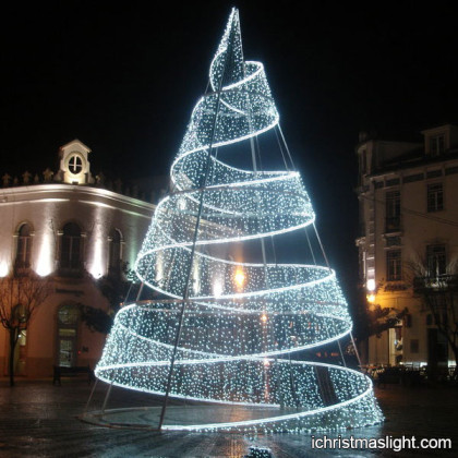 Pre lit outdoor modern Christmas tree