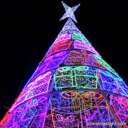 Lighted tall Christmas trees manufacturer