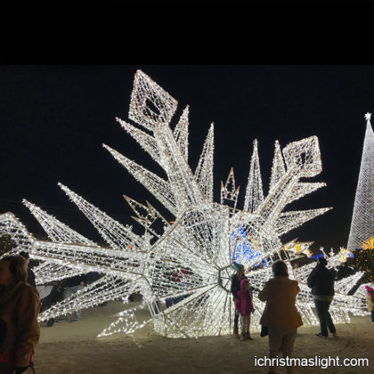Super big outdoor snowflake lights
