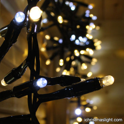 Outdoor LED string lights with blinking bulbs