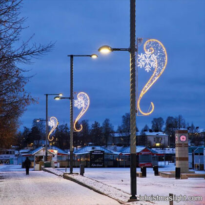 Snowflake LED light for street decoration