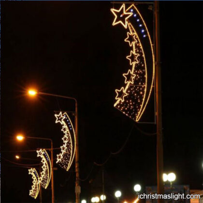 Light up star decoration for street poles