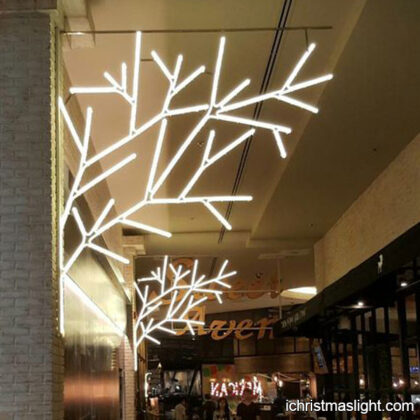 Christmas light branch motif for poles