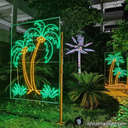 Street motif palm tree light decoration