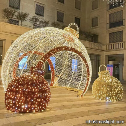 Extra large lighted balls for Christmas outdoor