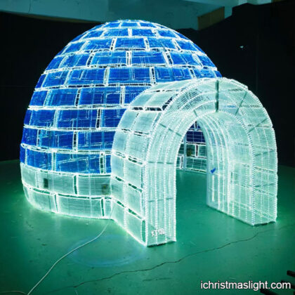 Illuminated Christmas igloo decoration