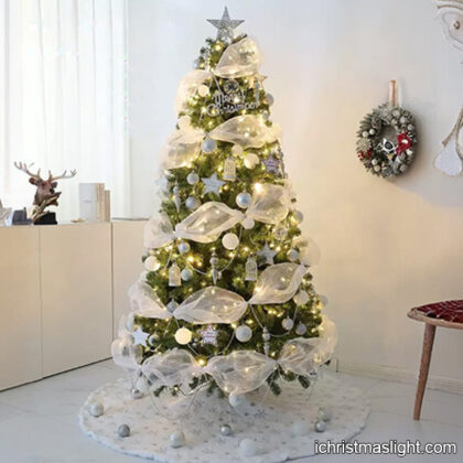 Christmas tree with white decorations